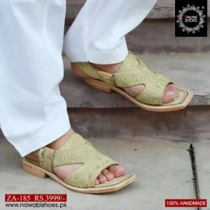 Tilla Chappal